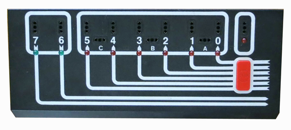 Technic Control 4.5V Interface Box with Ports (1986 Version)