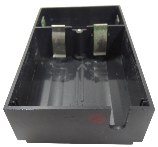 Electric 4.5V Battery Box 6 x 11 x 3 Type II, Bottom with Red Dot Pattern