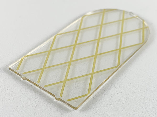 Glass for Door Frame 1 x 6 x 7 Arched with Notches and Rounded Pillars with Gold Lattice Pattern