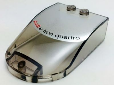 Windscreen 6 x 4 x 1 1/3 Canopy Straight Sides with 'Audi e-tron quattro' and Light Bluish Gray Roof Pattern