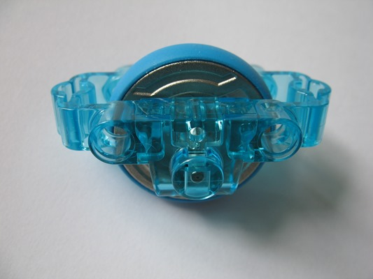 Technic Brick 3 x 6 x 2 with Metal Flywheel and Dark Azure Tire (Chima Rip Cord Base)