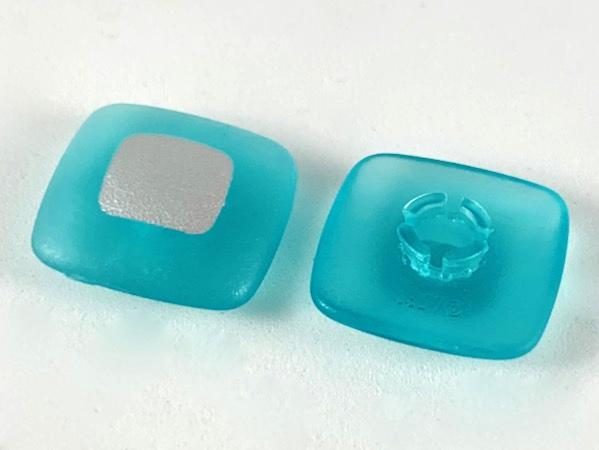 Clikits, Icon Square 2 x 2 Large with Pin with Silver Square Pattern