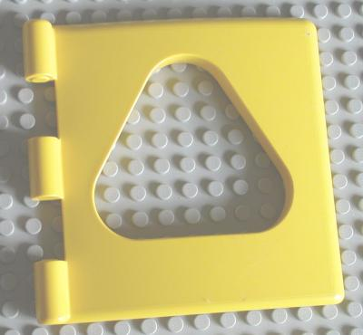 Primo Shape Sorter Chamber Door, Triangular Opening