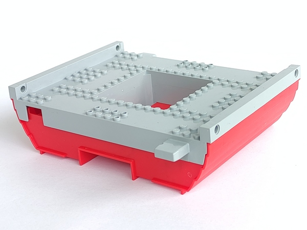 Boat, Hull Giant Middle 16 x 22 with Light Bluish Gray Top (47983 / 47984)