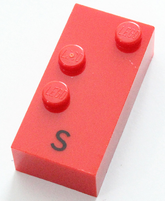 Brick, Braille 2 x 4 with 3 Studs with Black Capital Letter S Pattern (dots-234 ⠎)