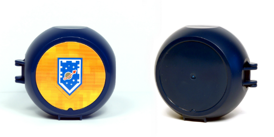 Container, Pod with Light Bluish Gray 6 x 6 Round Plate and Medium Blue 1 x 2 Plate with Nexo Knights Pattern (Sticker) - Set 5004914