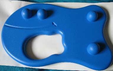 Primo Raft Large Fish-Shaped with Four Studs and Small Fish-Shaped Hole