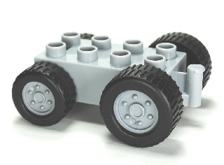 Duplo Car Base 2 x 4 Tractor with Front and Rear Wheels