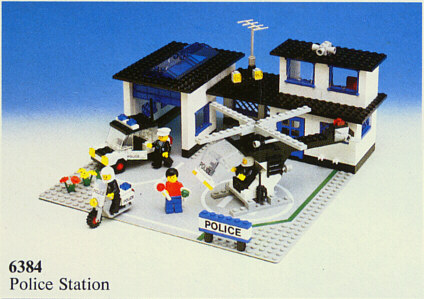 ② Lego 6384 commissariat de police — Jouets