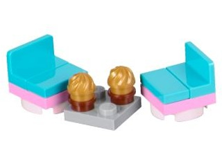 Advent Calendar 2016, Friends (Day 13) - Chairs, Table and Cupcakes