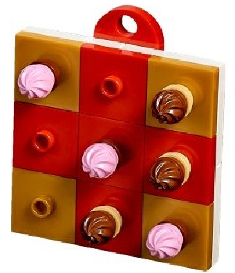 Advent Calendar 2018, Friends (Day 15) - Tic-Tac-Toe Puzzle Tree Ornament