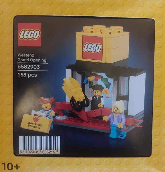 LEGO Store Grand Opening Exclusive Set, Westend, Budapest - Westend Grand Opening