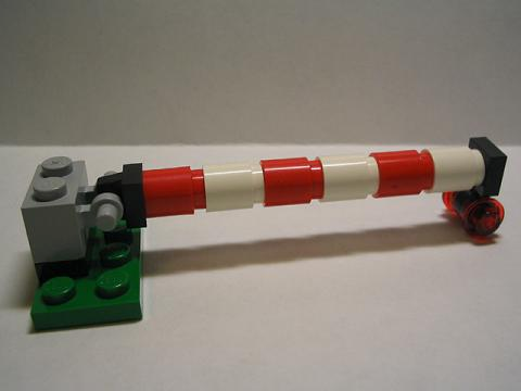 Advent Calendar 2005, City (Day 13) - Crossing Gate