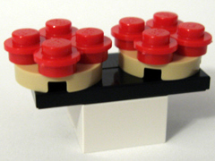 Advent Calendar 2008, City (Day 11) - Table and Pizzas