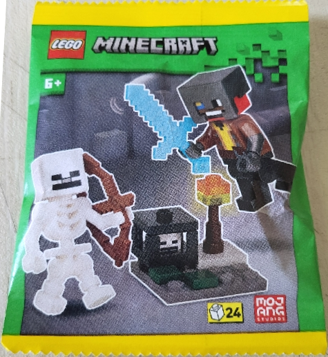 L0002253 Parrot Handler with Skeleton and Spawner paper bag