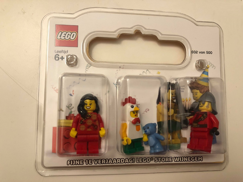 LEGO Store 1st Anniversary Exclusive Set, Wijnegem, Belgium Blister Pack
