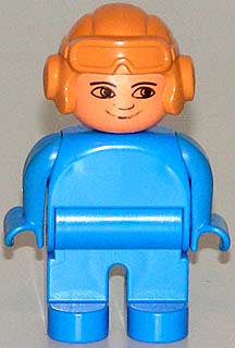 Duplo Figure, Male, Blue Legs, Blue Top, Aviator Helmet Fabuland Brown, no White in Eyes Pattern