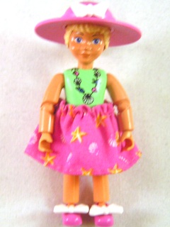 Belville Figure, Dark Pink Skirt and Hat