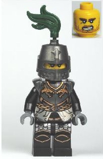Kingdoms - Dragon Knight Armor with Chain, Helmet Closed, Bared Teeth