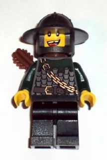 Kingdoms - Dragon Knight Scale Mail with Chain and Belt, Helmet with Broad Brim, Quiver, Missing Tooth