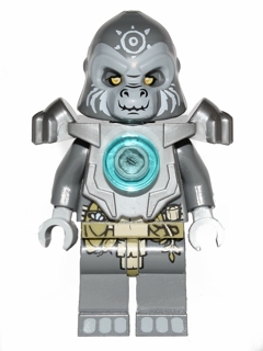 Grumlo with Flat Silver Shoulder Armor
