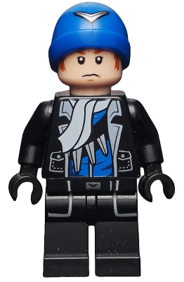 Captain Boomerang in Black Outfit
