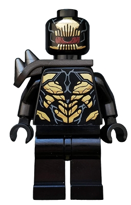 Outrider with Shoulder Armor