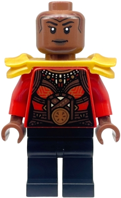 Okoye, Gold Shoulder Armor