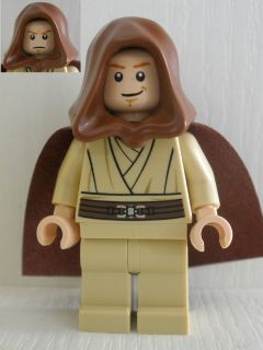 Obi-Wan Kenobi &#40;Young with Hood and Cape, Tan Legs, Smile&#41;
