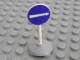 Part No: bb0140pb04c01  Name: Road Sign with Post, Round with White Arrow Right Pattern, Type 1 Base