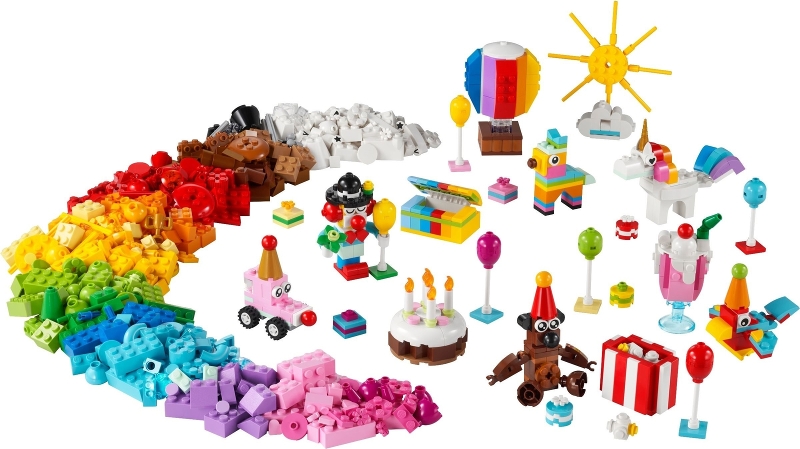 LEGO set: 11029-1, Creative Party Box