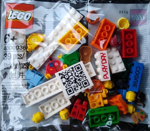 4000036-1 LEGO Play Day 2019 polybag