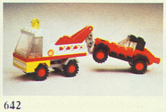 642-1 Tow Truck and Car