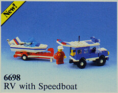 6698-1 RV with Speedboat