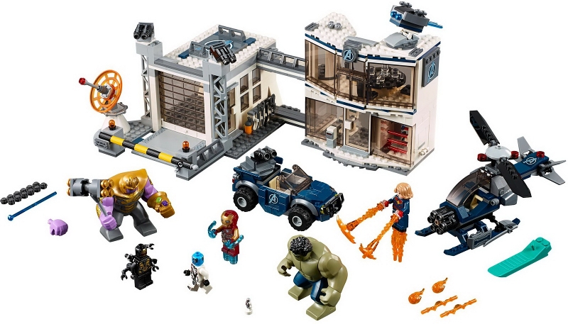 76131-1 Avengers Compound Battle