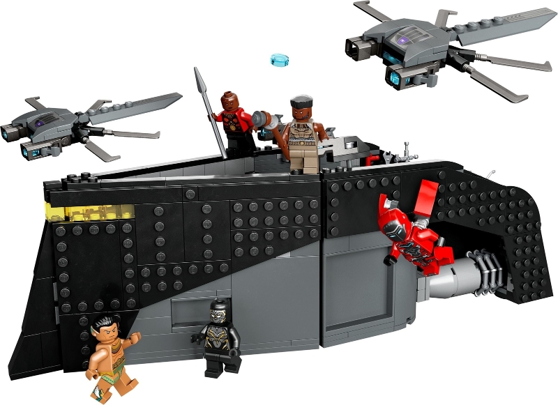 LEGO set: 76214-1, Black Panther: War on the Water