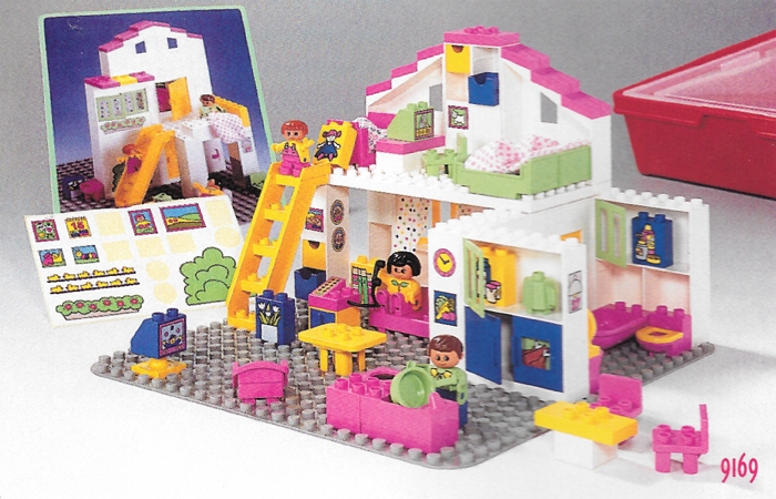 9169-1 Medium Duplo House (Condominium)