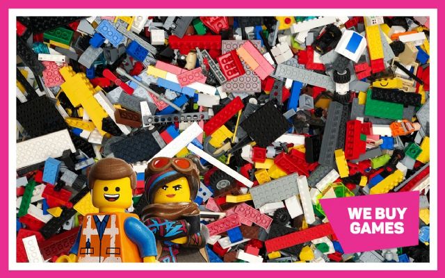 5 KG Lego & TEN Minifigures Bundle Assorted Genuine  Mixed Bricks Lot Bulk 