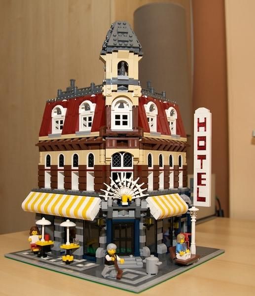 Set 10182 1 Cafe Corner Cafe Creator Expert Modular Buildings BrickLink